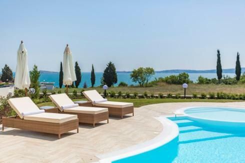 July'S Island Deluxe Apartment Chernomorets Exterior photo